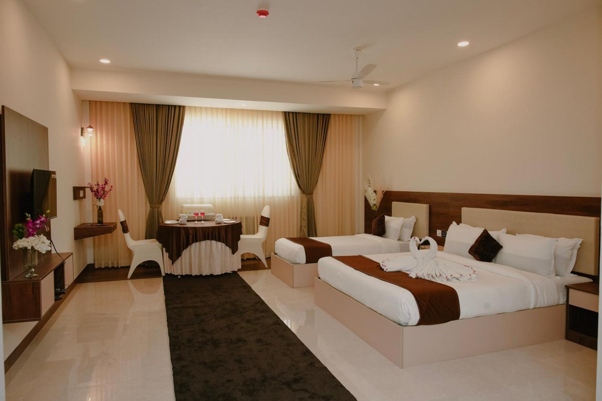 The King'S Meadows Hotel Golhalli Ngoại thất bức ảnh